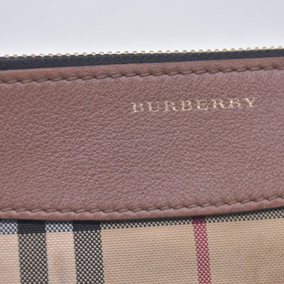 $695  WELL WORN Burberry Horseferry Check Peyton Crossbody Clutch Bag Black CONSIGNMENT
