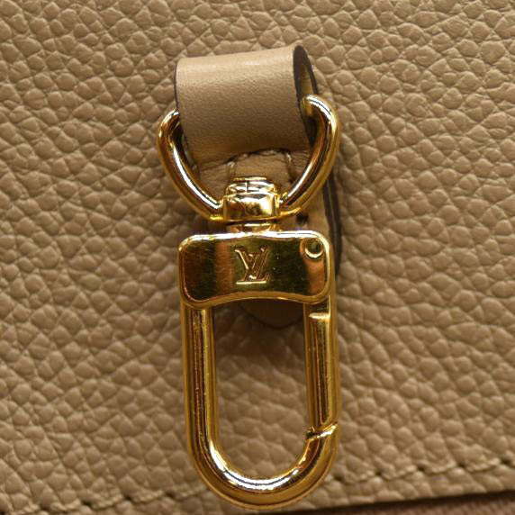 Louis Vuitton  Empreinte Monogram Giant Onthego MM Tourterelle