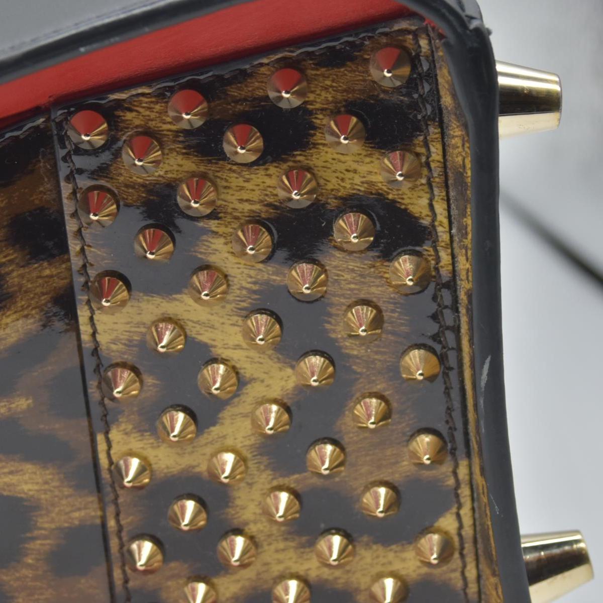 $2890 Christian Louboutin Medium Paloma Tote Black