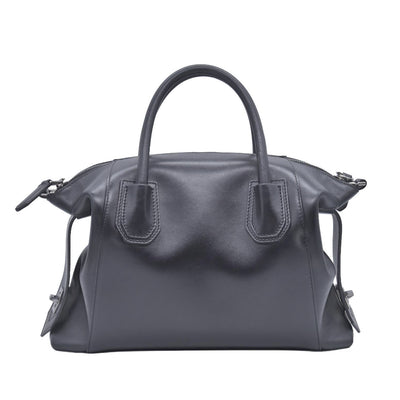 $1650 Givenchy  Antigona Soft Small Leather Bag CONSIGNMENT