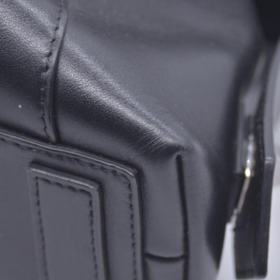 $1650 Givenchy  Antigona Soft Small Leather Bag CONSIGNMENT
