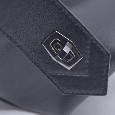 $1650 Givenchy  Antigona Soft Small Leather Bag CONSIGNMENT