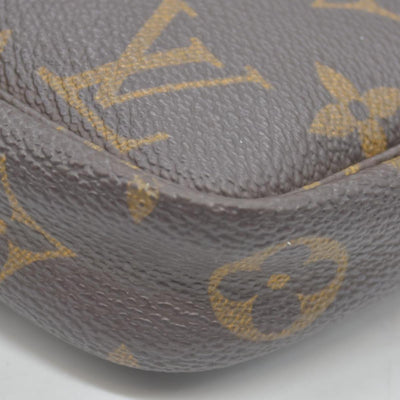 $1290 1999 Louis Vuitton LV Pochette Accessoires Brown Monogram AR0969
