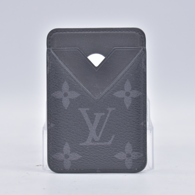 $445 2025 Louis Vuitton Monogram Eclipse Magsafe Card Holder NE2215