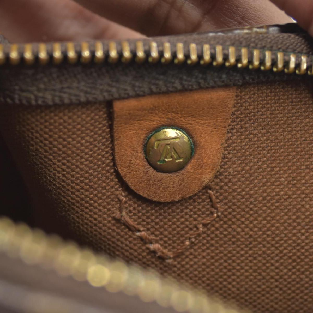 $1920 Louis Vuitton  Monogram Nano Speedy TR2156