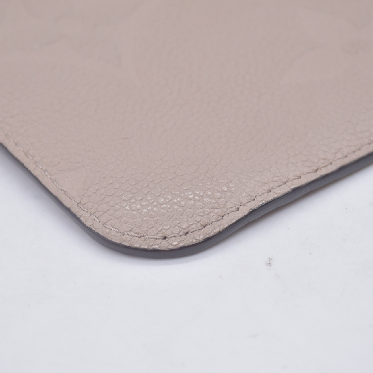 $1200 RFID Louis Vuitton Empreinte Monogram Giant Neverfull MM Pochette Tourterelle