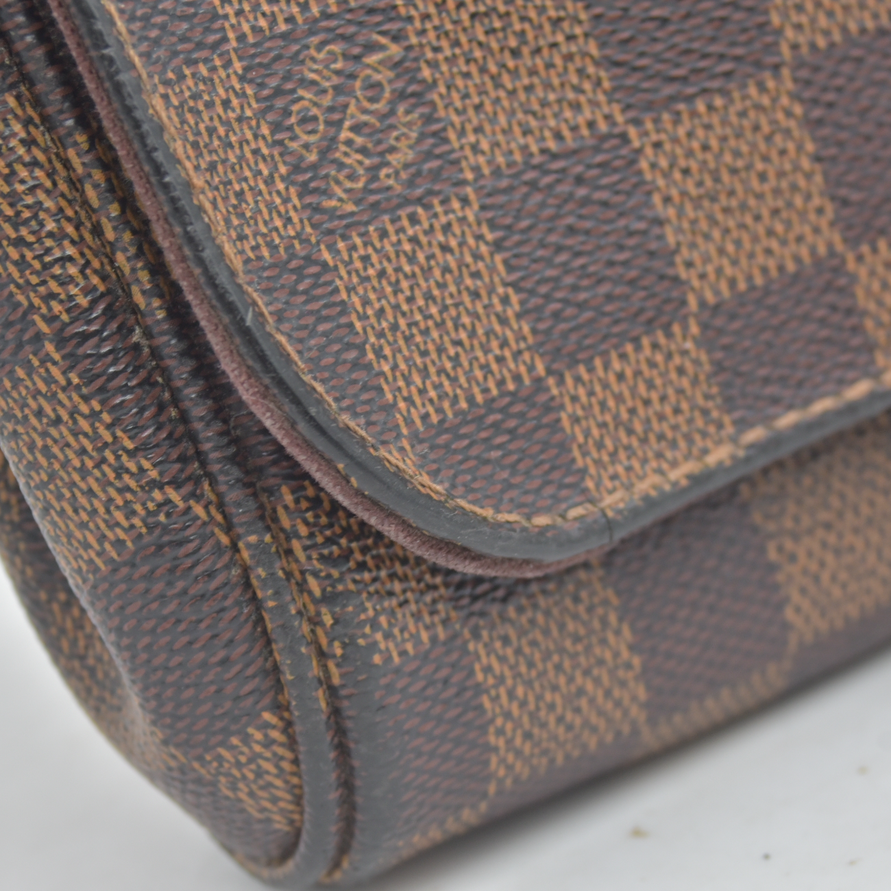$1490 2013 Louis Vuitton Damier Ebene Favorite PM FL5113