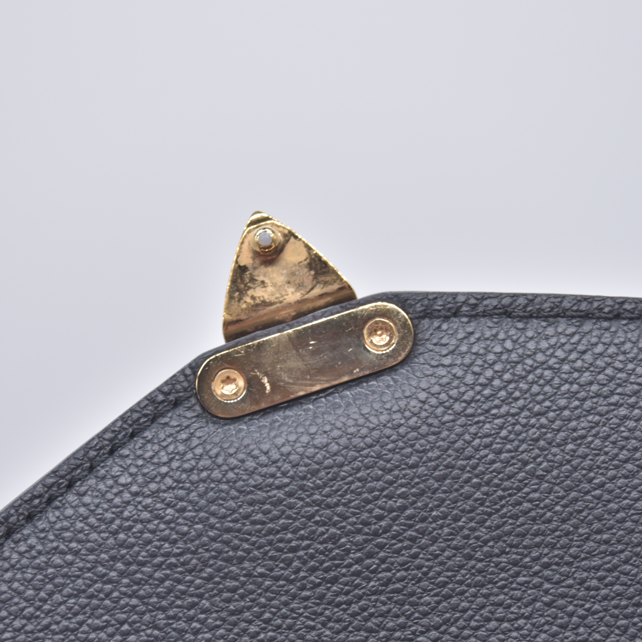 $3300 Louis Vuitton BiColor Pochette Metis Black Cream RFID 10020741