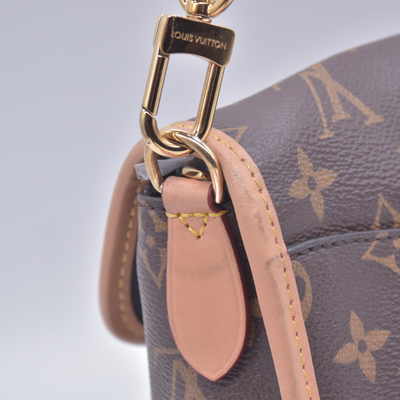 $2700 RFID Louis Vuitton Monogram Diane Black Shoulder Bag