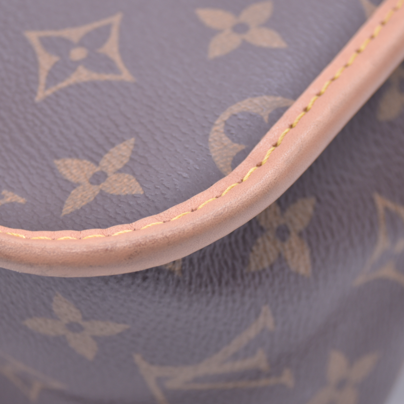 $2700 RFID Louis Vuitton Monogram Diane Black Shoulder Bag