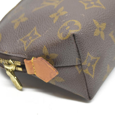 Louis Vuitton Monogram Cosmetic Pouch CA0032