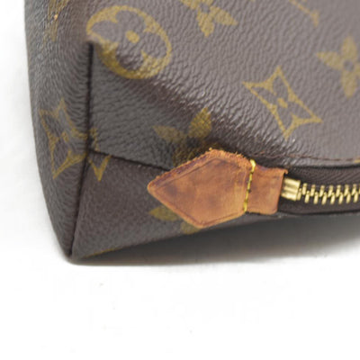 Louis Vuitton Monogram Cosmetic Pouch CA0032