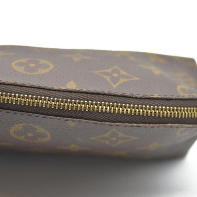 Louis Vuitton Monogram Cosmetic Pouch CA0032