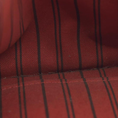 $600 Louis Vuitton Monogram Neverfull MM Cherry Pochette AR1122