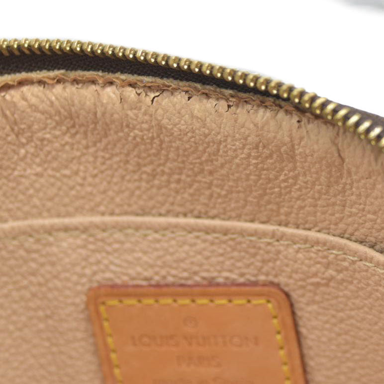Louis Vuitton Monogram Cosmetic Pouch CA0032