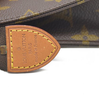 Louis Vuitton Monogram Poche Toilette 15 Cosmetic Pouch TH0935