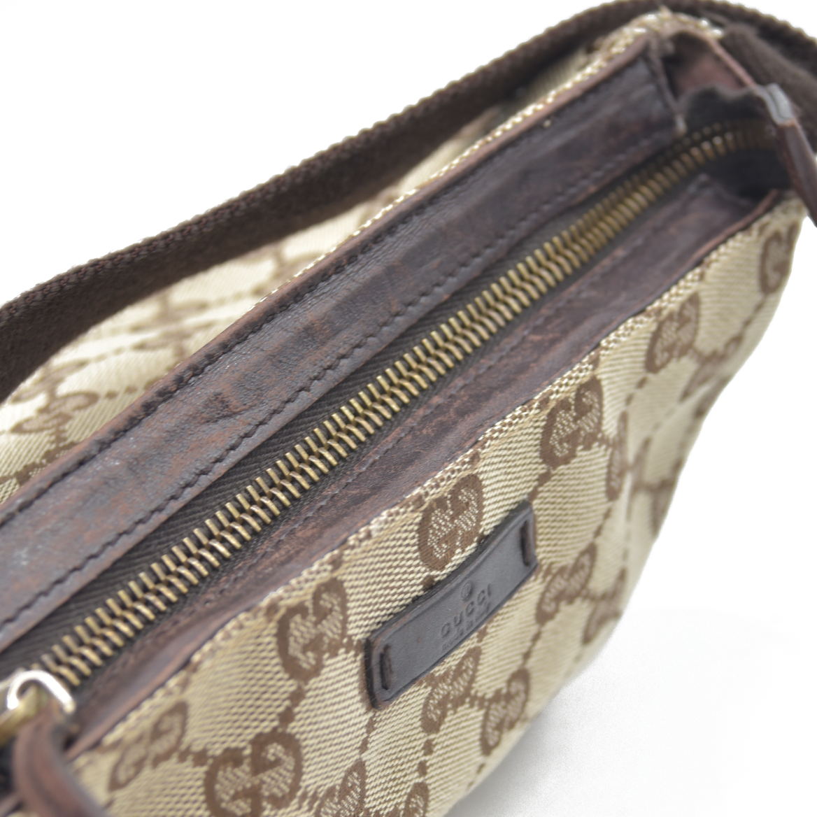 Gucci GG Canvas Baguette Mini NL Consignment