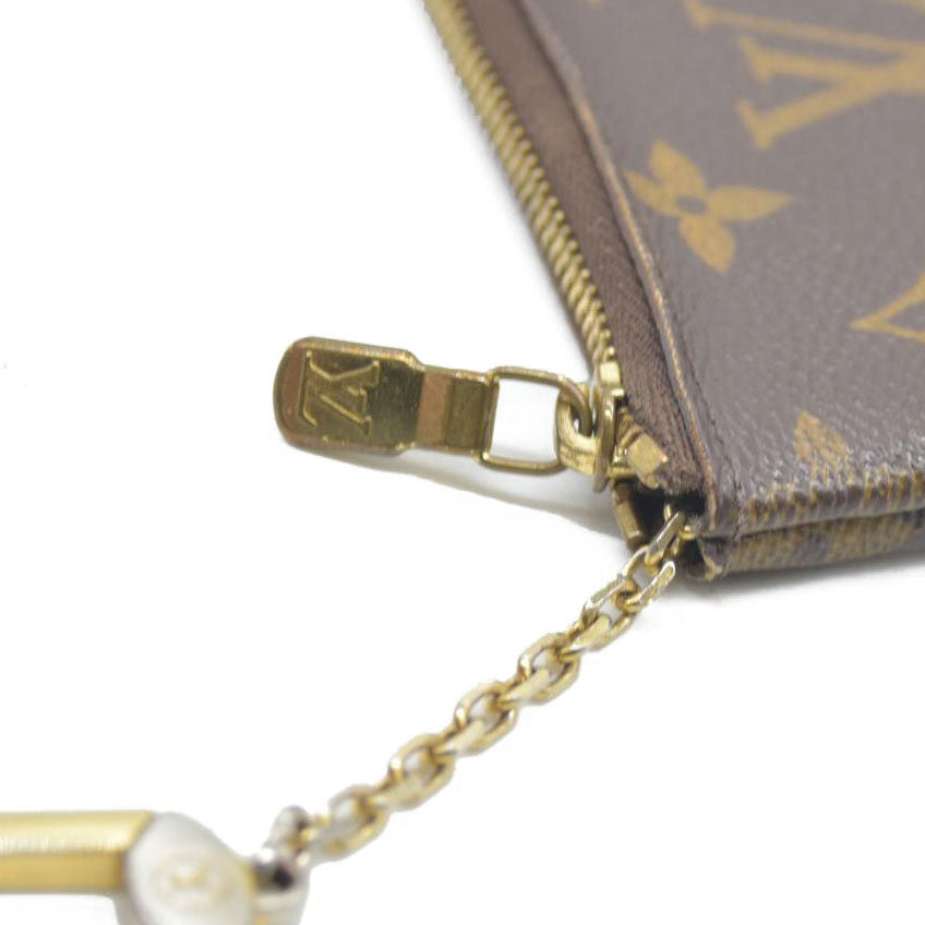 Louis Vuitton Monogram Key Pouch CT3164