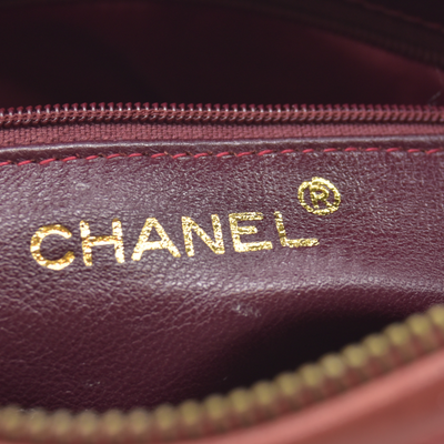 $3850 1986-1988 Chanel Red Lambskin Tassel CC Fringe Camera Bag