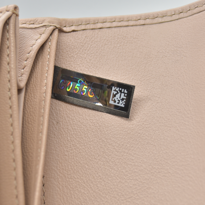 $525 2018 Chloe Indy Leather Long Bifold Wallet Purse Pink