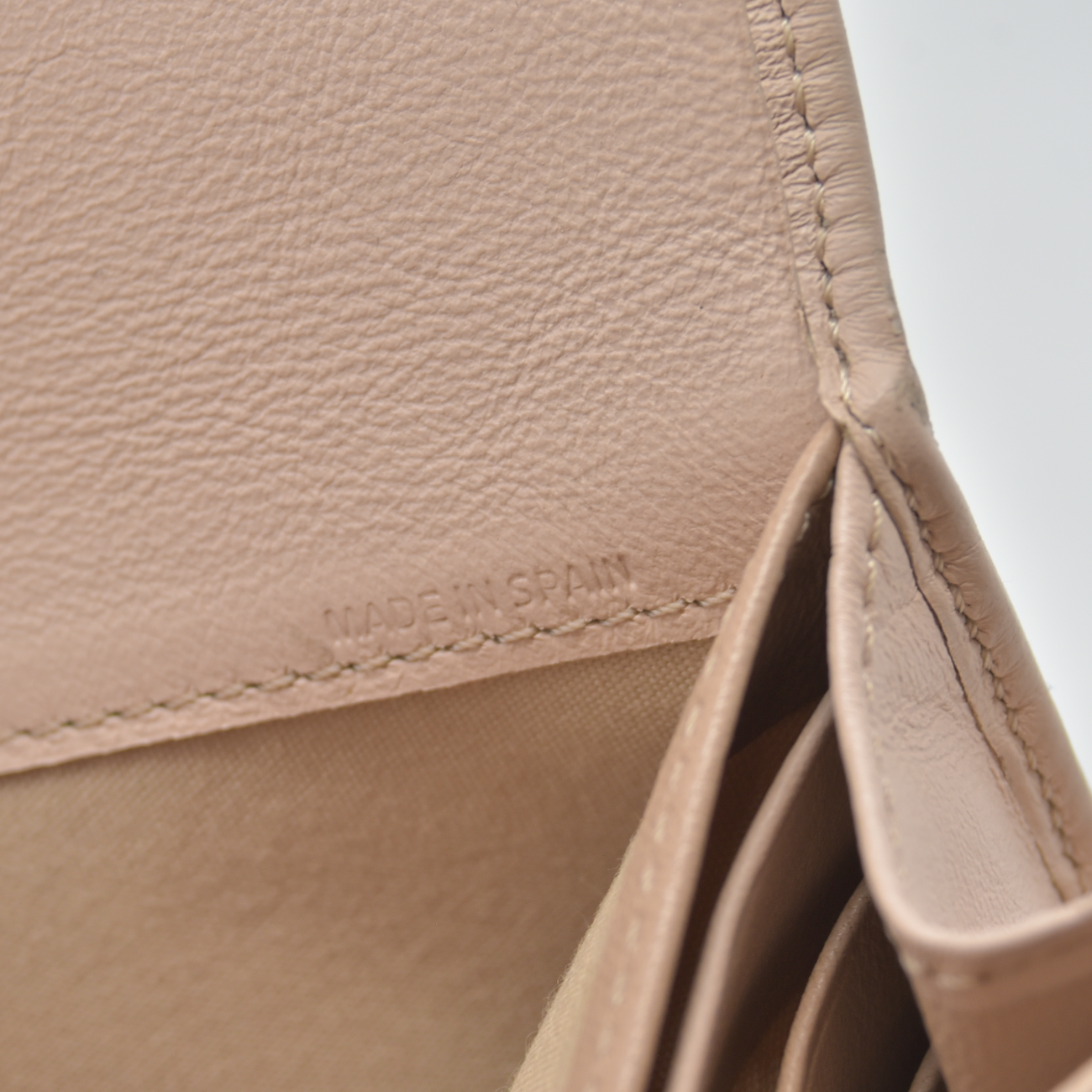 $525 2018 Chloe Indy Leather Long Bifold Wallet Purse Pink