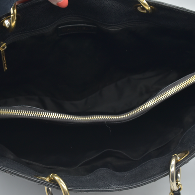 $2900 2010 Chanel Grand Shopping Tote (GST) Black Caviar