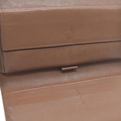 $840 LOUIS VUITTON Monogram Vernis Porte Tresor International Trifold Wallet