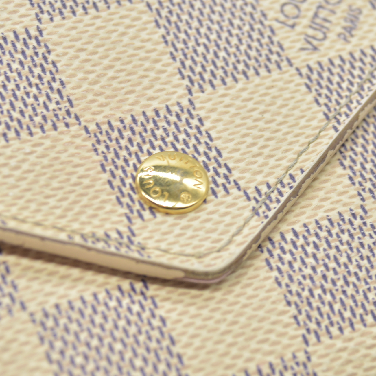 $625 2019 Louis Vuitton Damier Azur Rose Ballerine Victorine Wallet White Pink  FH4179