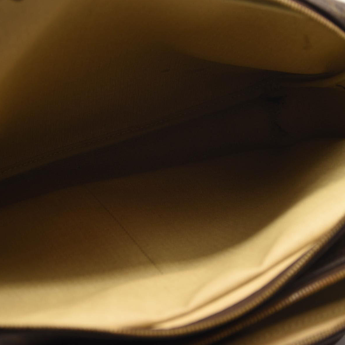 Louis Vuitton Monogram Reporter GM Computer Bag Laptop Bag