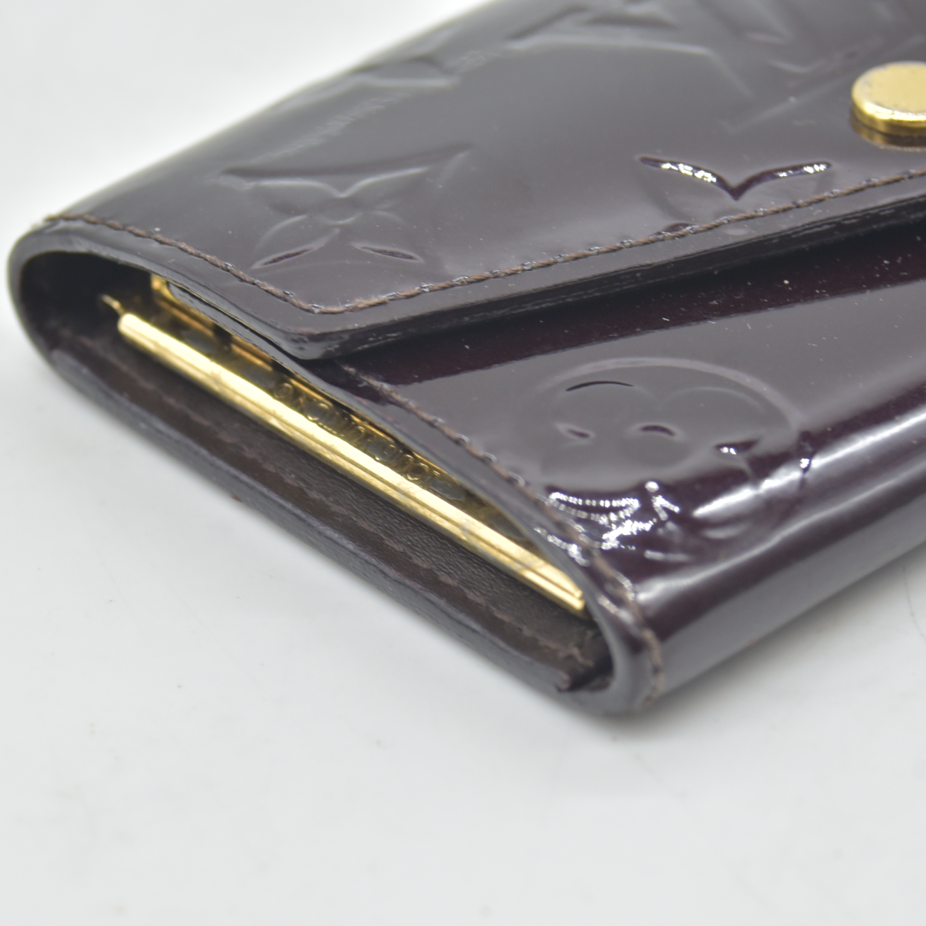$465 2015 Louis Vuitton Vernis Multicles 6 Key Holder Amarante TS0175
