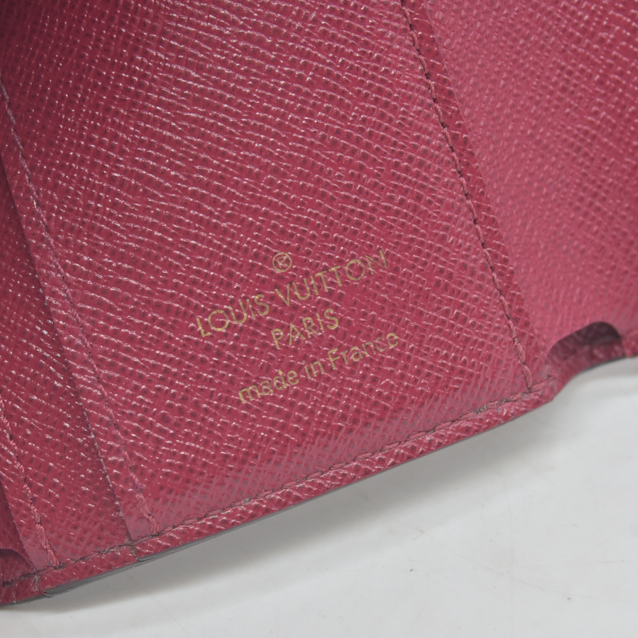$535 2019 Louis Vuitton Monogram Zoe Wallet Fuchsia MI4189
