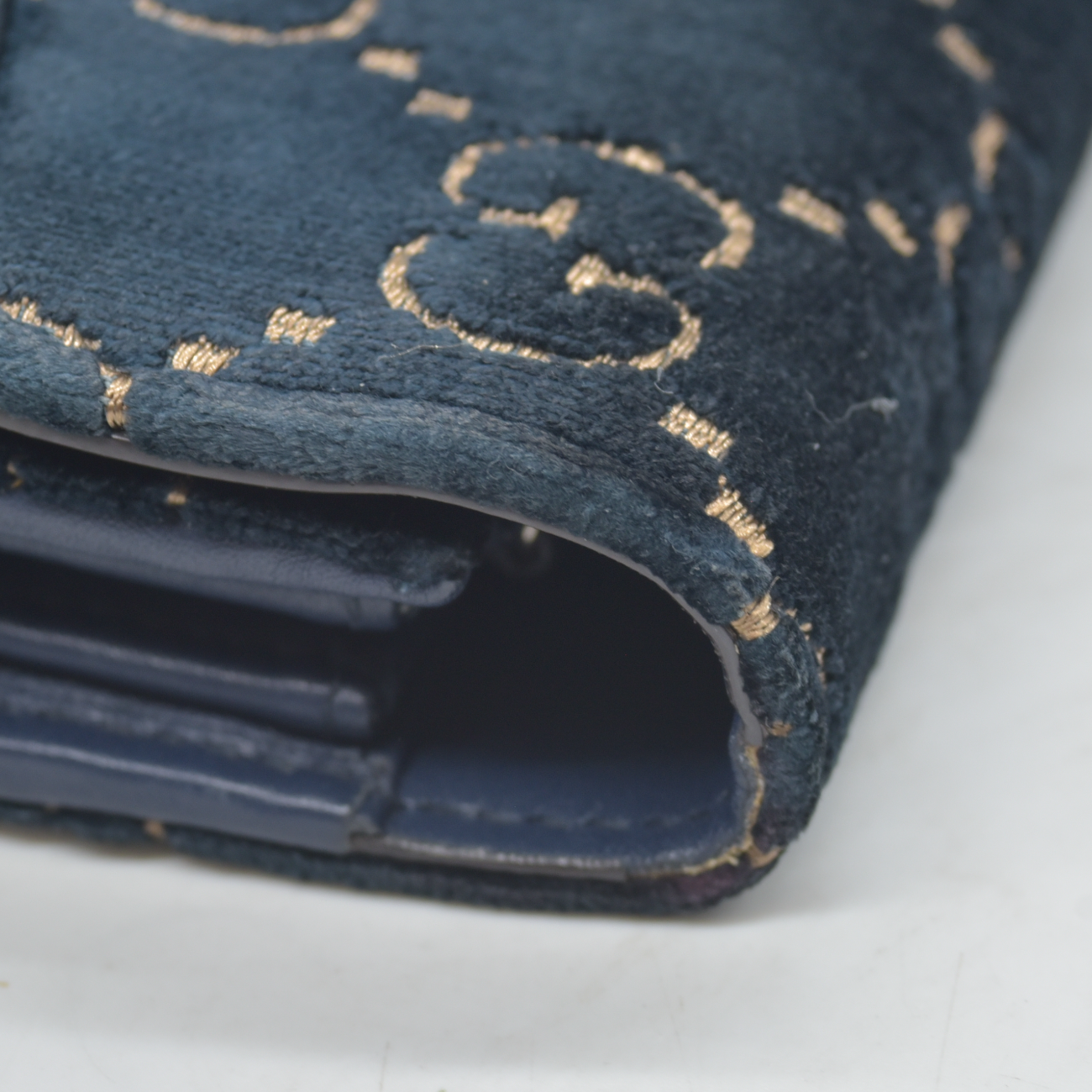 $1650 Gucci Velvet Crystal GG Monogram Mini Dionysus Chain Wallet Blue Beige Black
