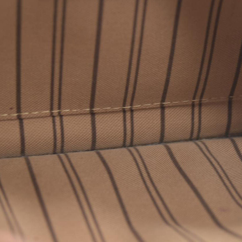 $2170 Louis Vuitton 2021 LV Monogram Neverfull MM Pochette