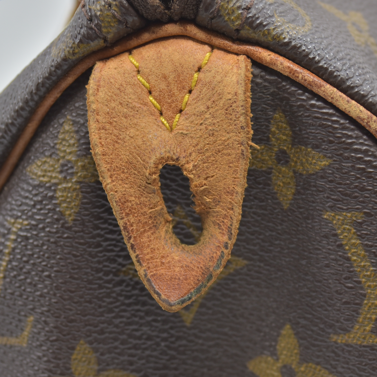 $1490 1990 Louis Vuitton Monogram Speedy 25 MI1920