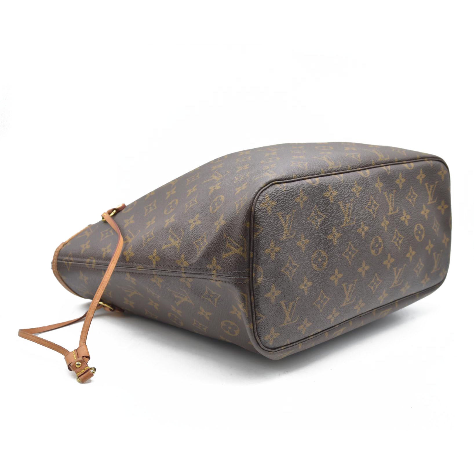 $2170 Louis Vuitton 2021 LV Monogram Neverfull MM