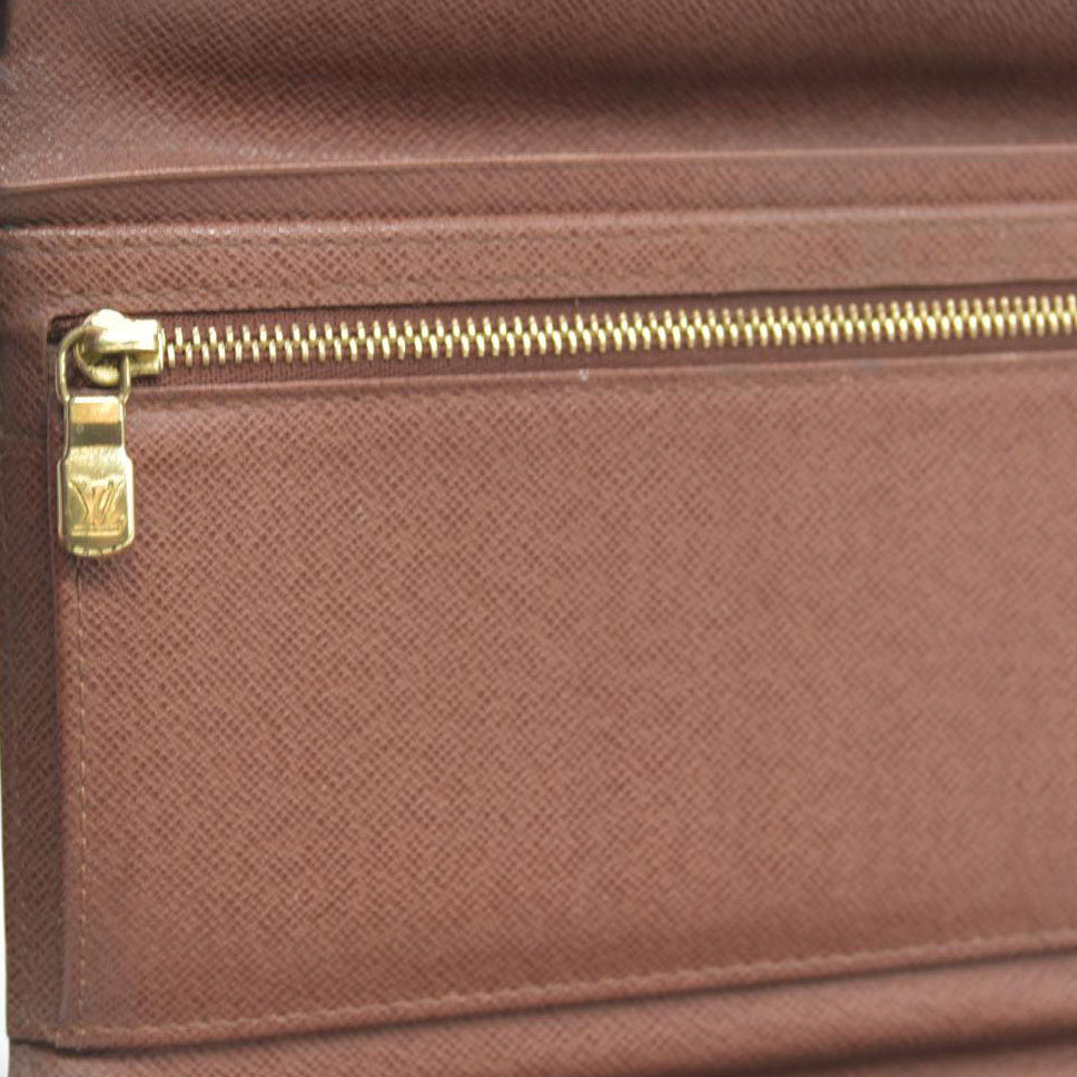 Louis Vuitton Monogram Pochette Passeport Trifold Wallet Brown CA0065