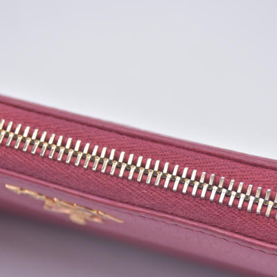 $680 PRADA Vitello Phenix L-Zip Continental Wallet Peonia CONSIGNMENT