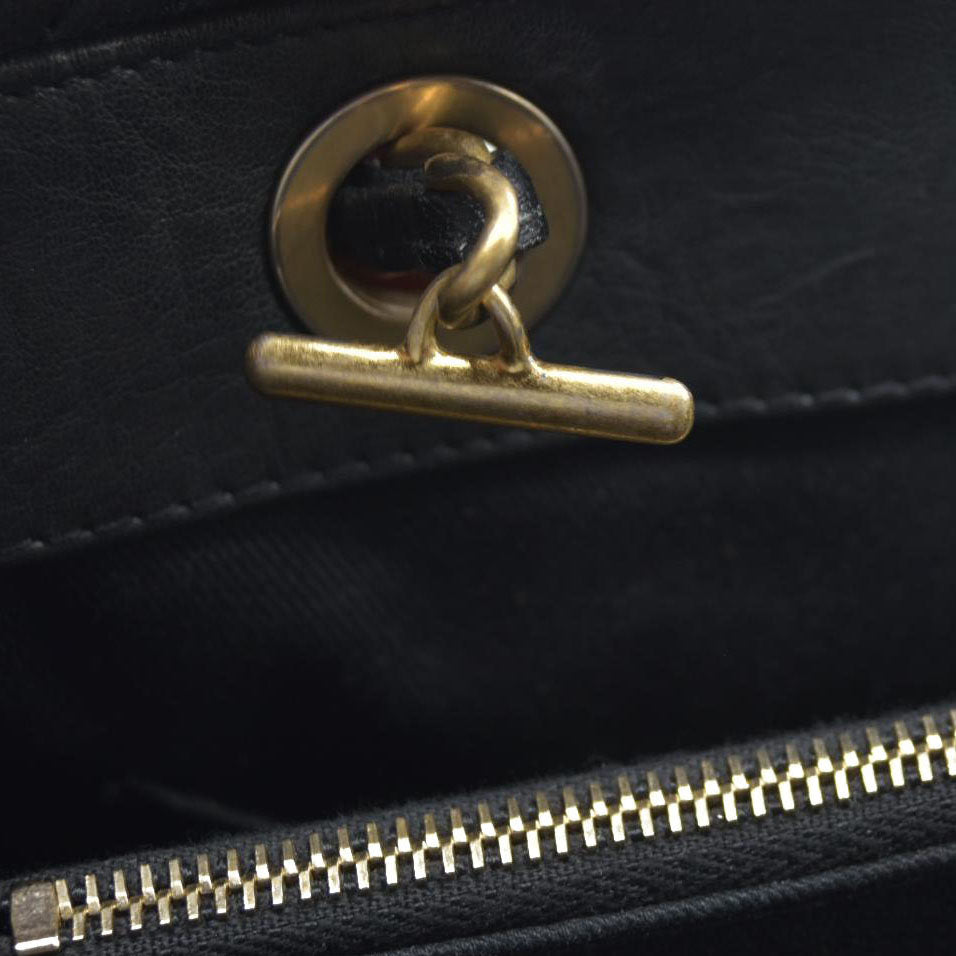 $4500 Chanel Large Surpique Chevron Tote