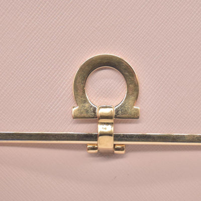 $565 SALVATORE FERRAGAMO Saffiano Gancini Bar Compact Wallet Light Pink CONSIGNMENT