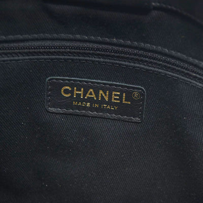 $4500 Chanel Large Surpique Chevron Tote