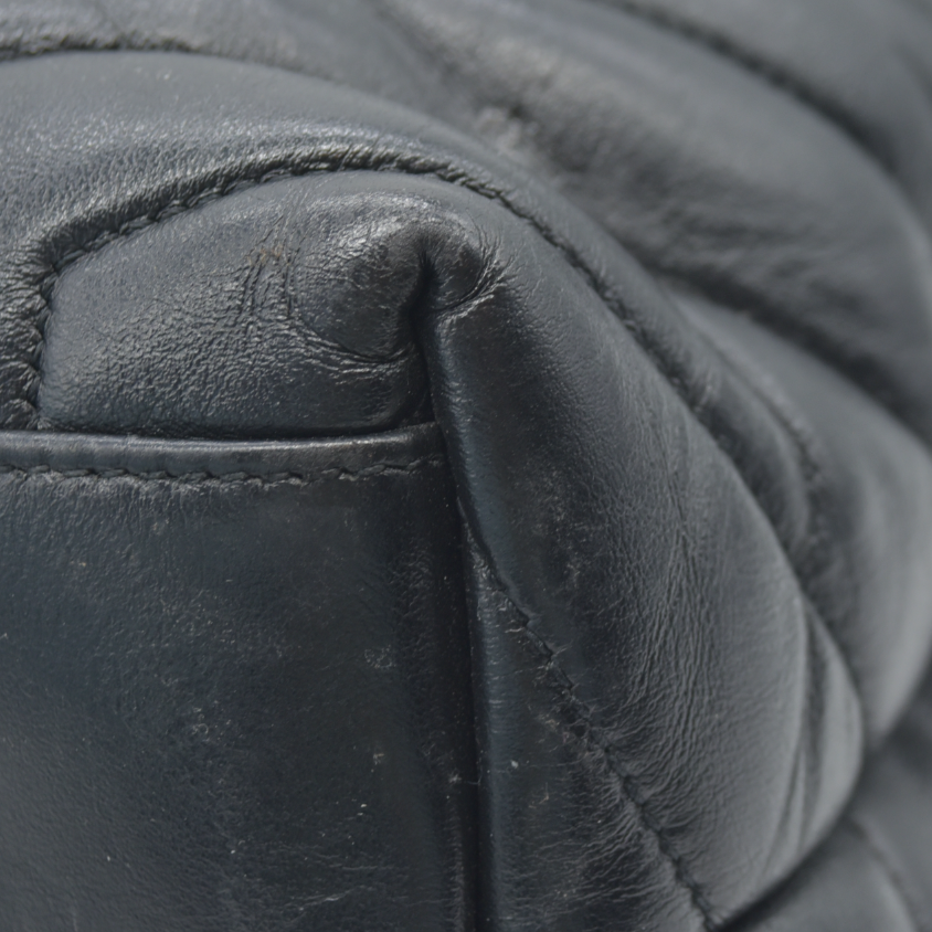 $2900 Saint Laurent Medium Loulou Matelassé Leather Shoulder Bag CONSIGNMENT