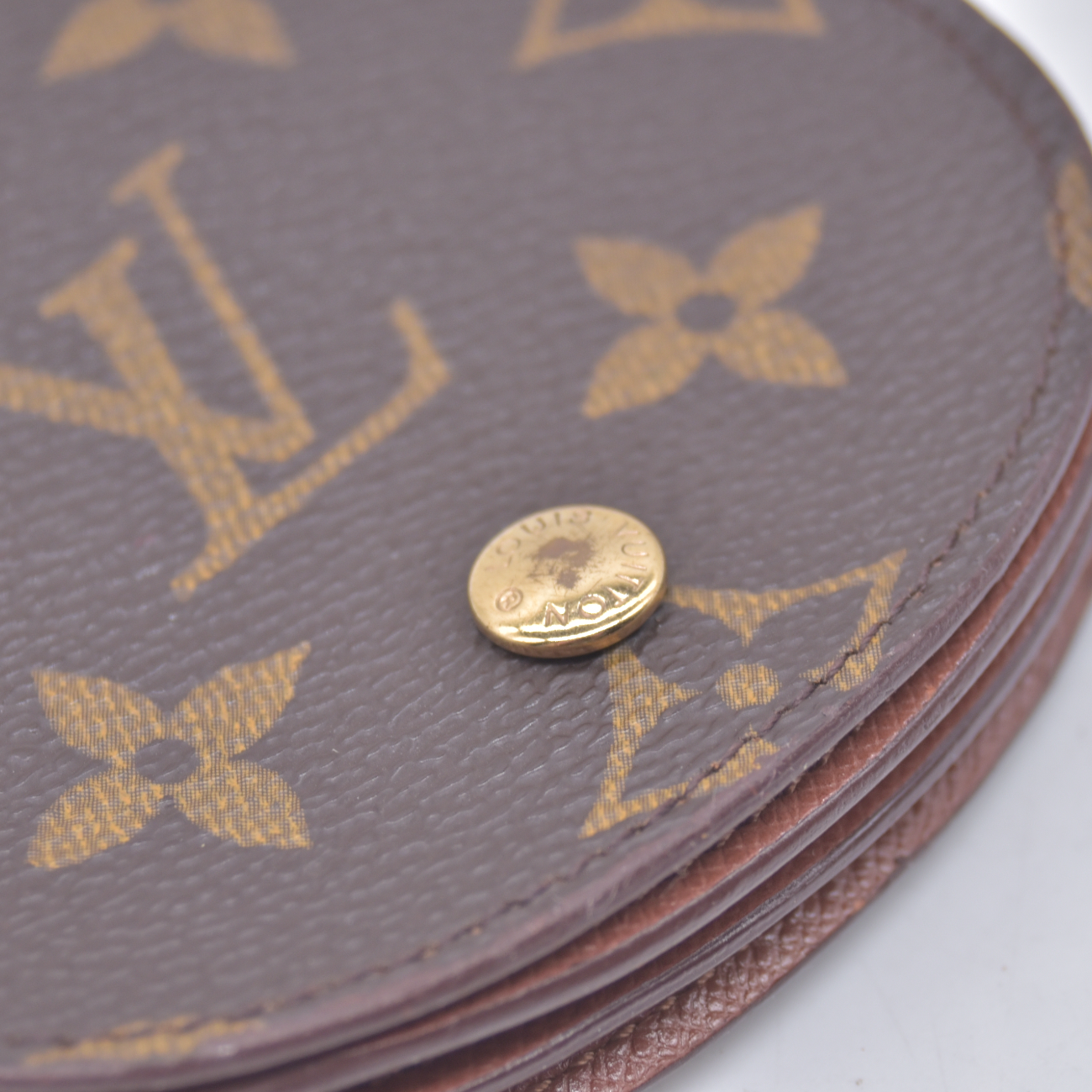 $550 2019 Louis Vuitton Monogram Porte Monnaie Gousset Coin Purse Wallet (CT0919)