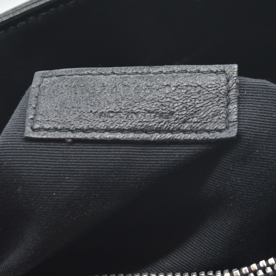 $2900 Saint Laurent Medium Loulou Matelassé Leather Shoulder Bag CONSIGNMENT