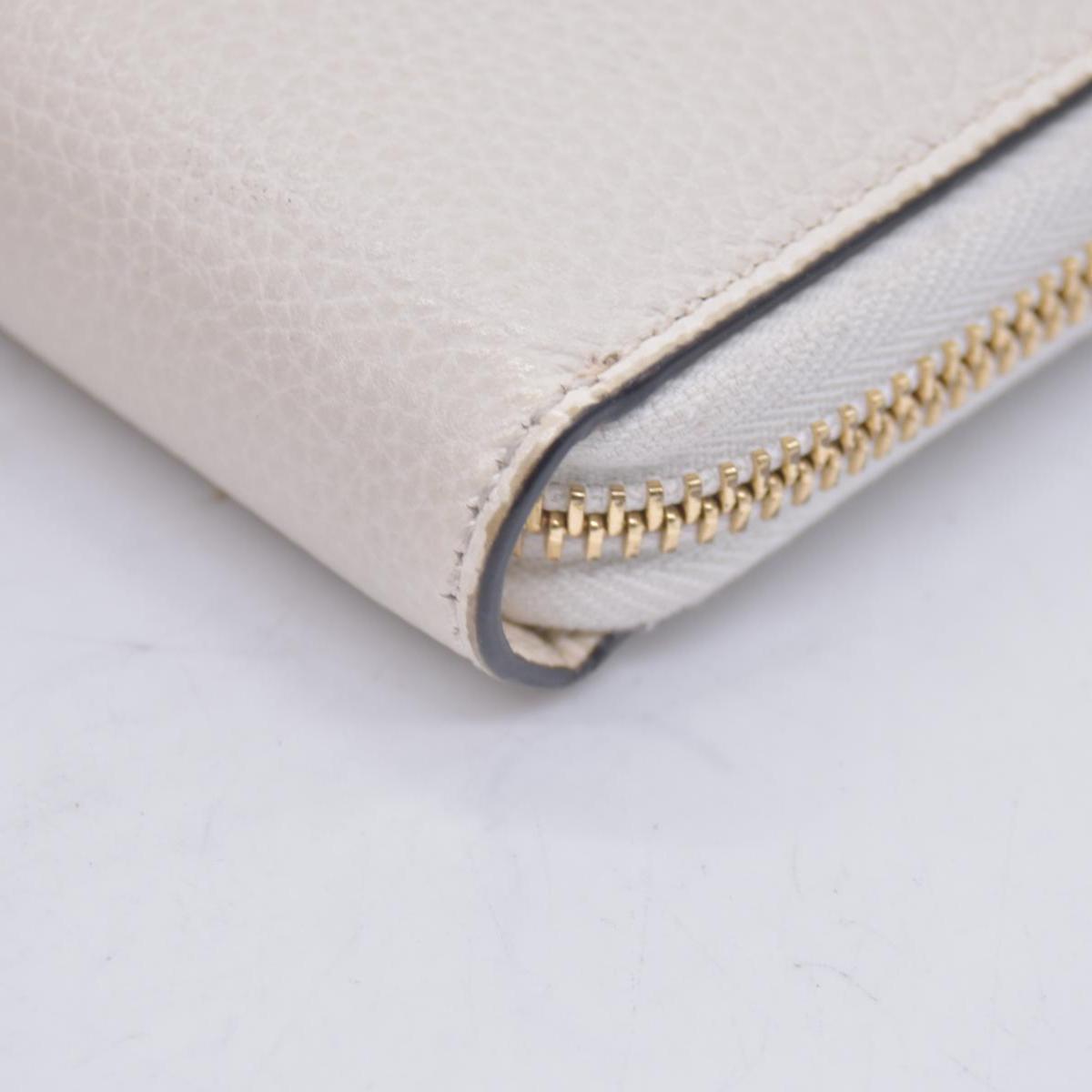 $890 GUCCI Calfskin Zumi Zip Around Wallet Off White CONSIGNMENT