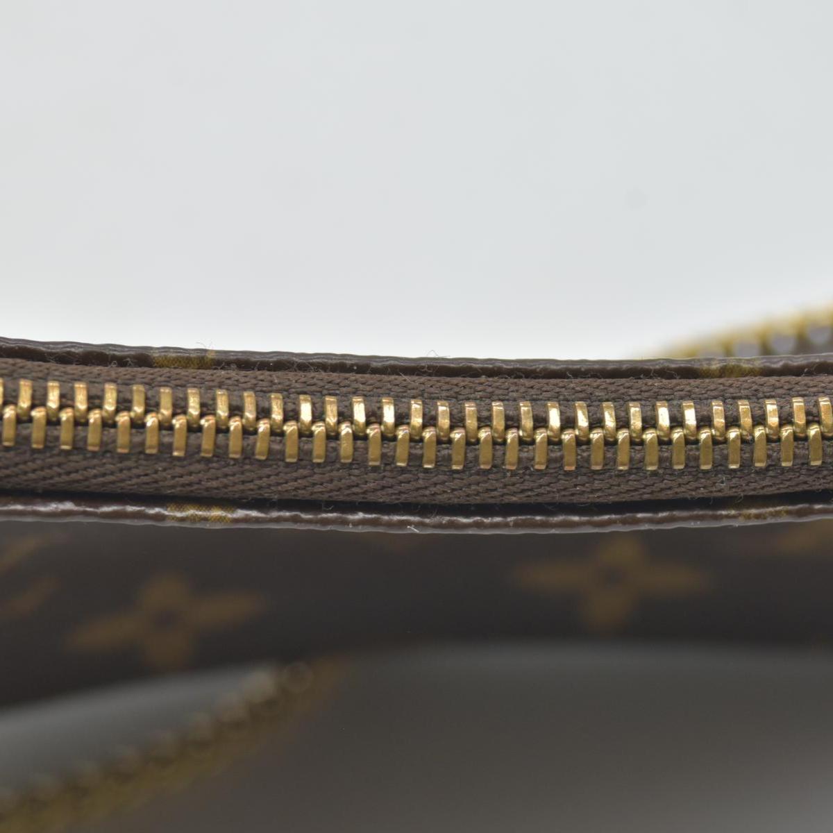 $810 Louis Vuitton Monogram Mini Pochette Accessories