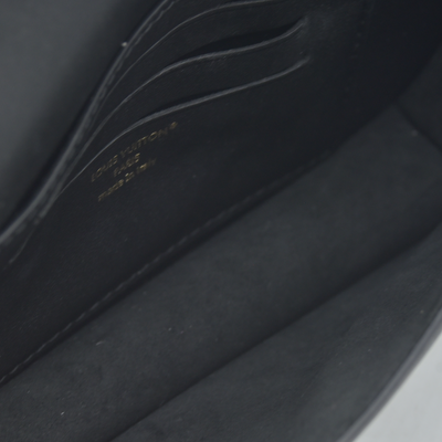 $2080 RFID Louis Vuitton Calfskin LV Bloom Wallet On Chain Black