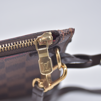 $600 2014 Louis Vuitton Damier Ebene Canvas Cosmetic Pouch Bag (Neverfull MM) (GI1124)