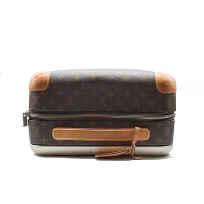 $2980 Louis Vuitton  Monogram Horizon 50 with dust bag
