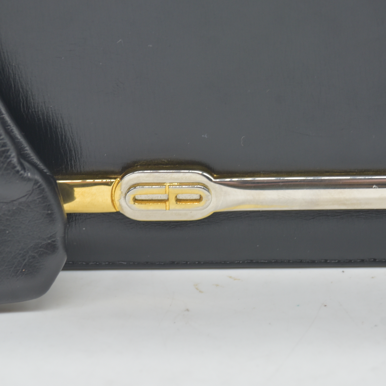 $1290 Christian Dior Shoulder Bag Black Leather