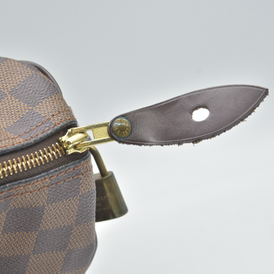 $1490 2006 Louis Vuitton Damier Ebene Speedy 25 SD0066